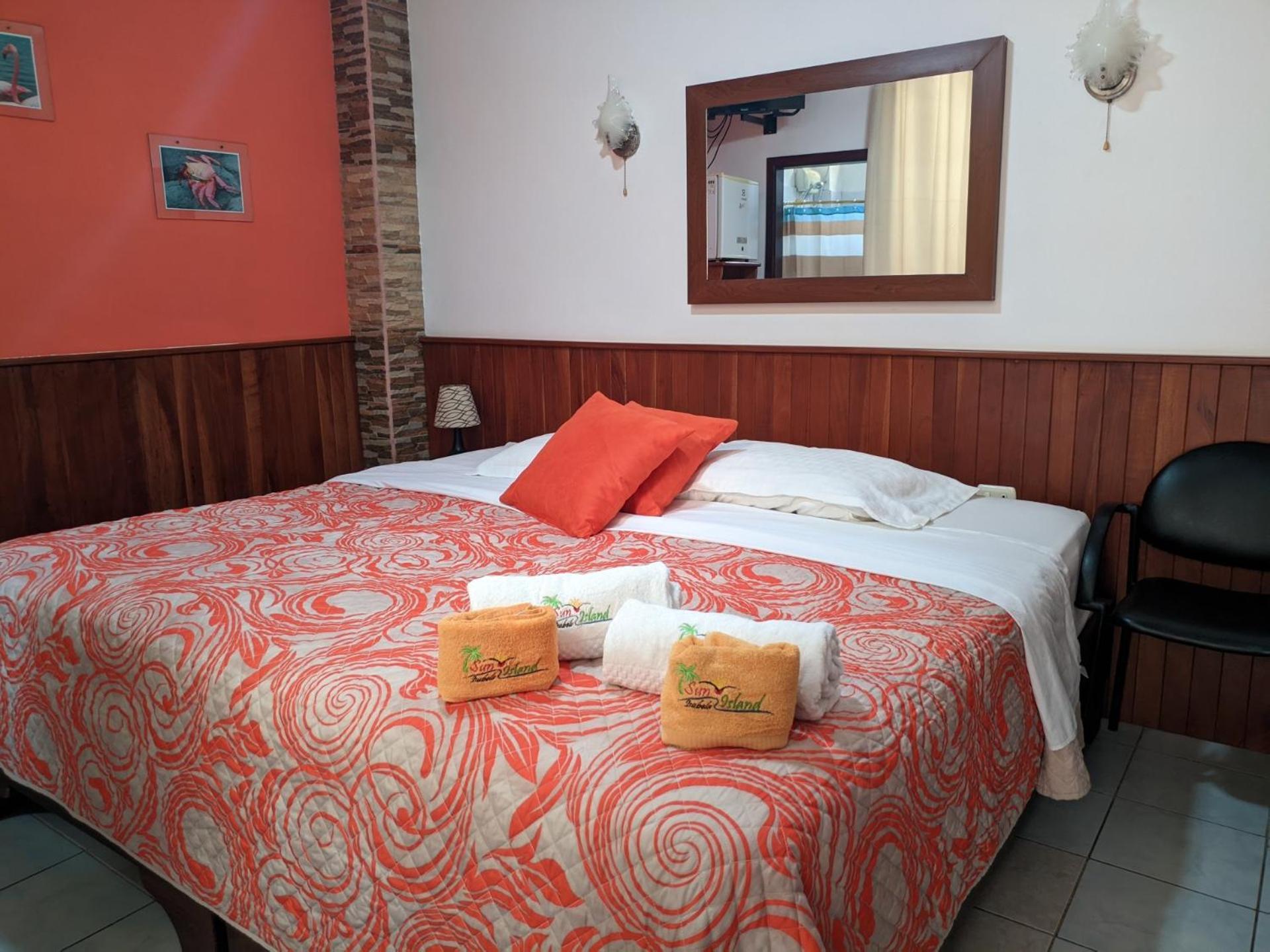Sun Island Hotel Puerto Villamil Ngoại thất bức ảnh
