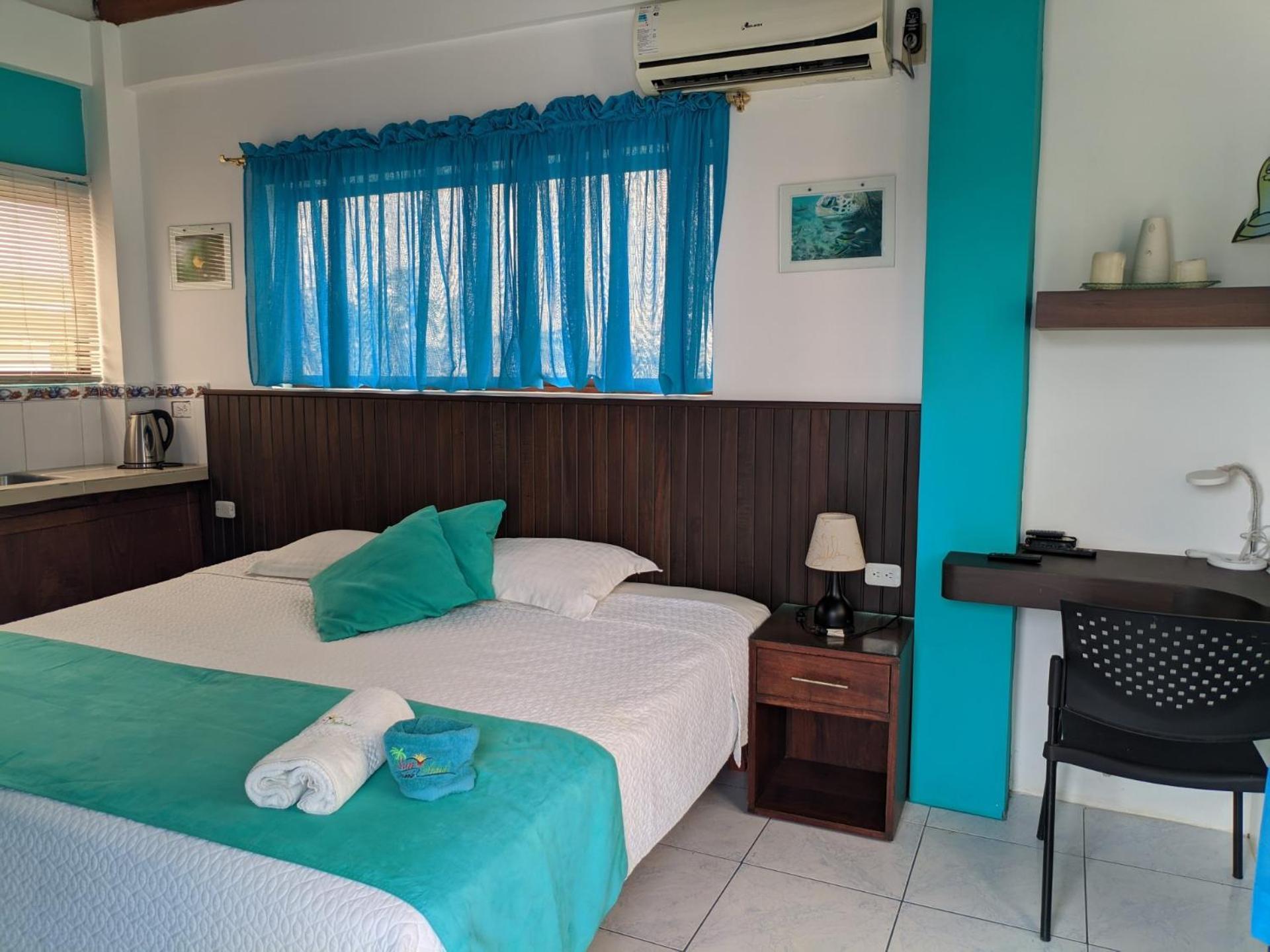 Sun Island Hotel Puerto Villamil Ngoại thất bức ảnh